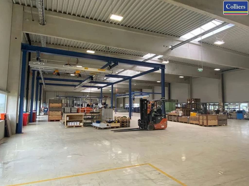 Immobilie mieten in Steyr – 1 560 m² – Bild 2 von 10