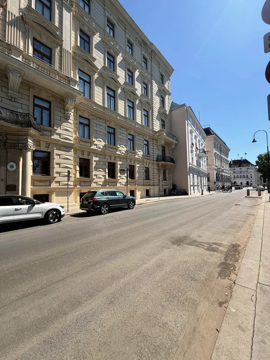 5-Zimmer-Wohnung mieten in Wien – 232,9 m², € 7.796 – Bild 47 von 51