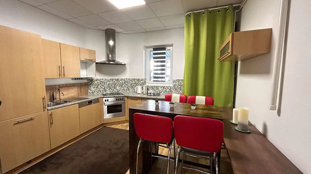 5-Zimmer-Gewerbeimmobilie mieten in Oberwart – 150 m², € 1.500 – Bild 7 von 8