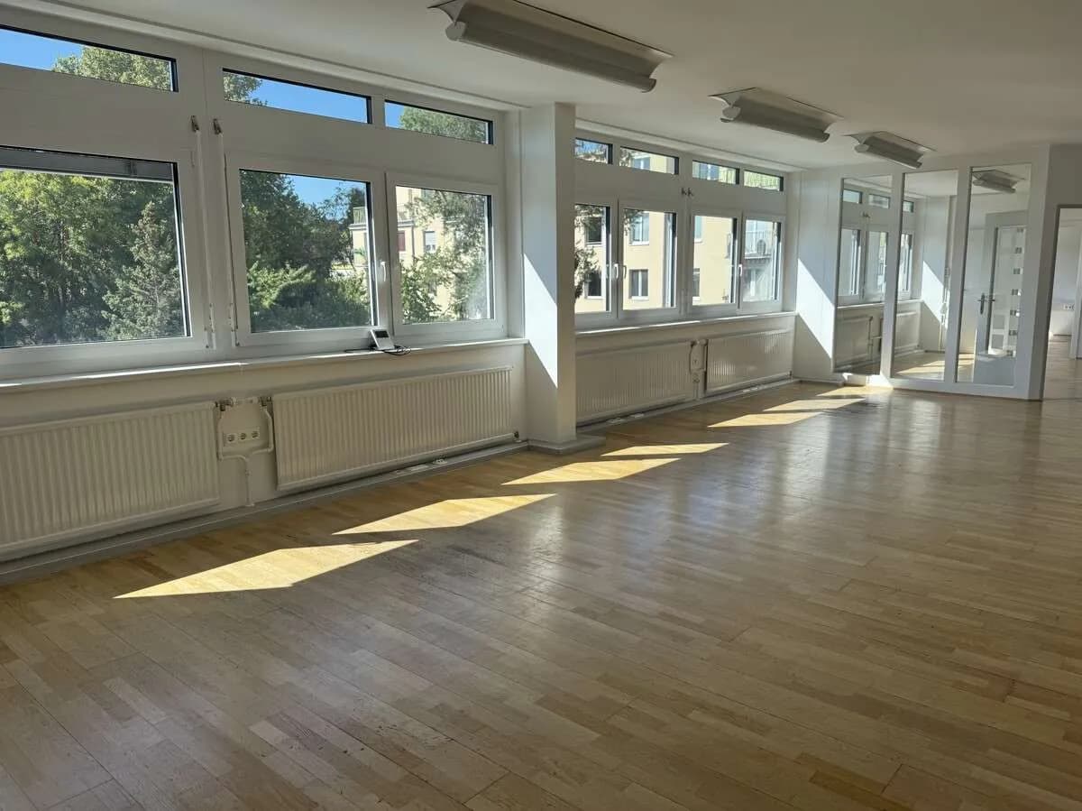 5-Zimmer-Gewerbeimmobilie mieten in Wien – 161 m², € 3.601 – Bild 1 von 16