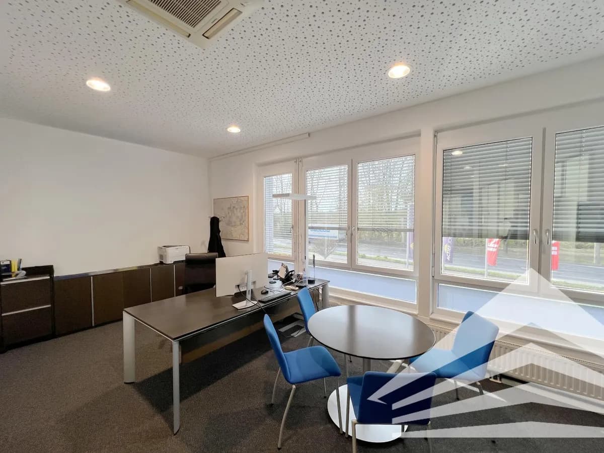 6-Zimmer-Gewerbeimmobilie mieten in Linz – 317 m², € 4.948 – Bild 3 von 10