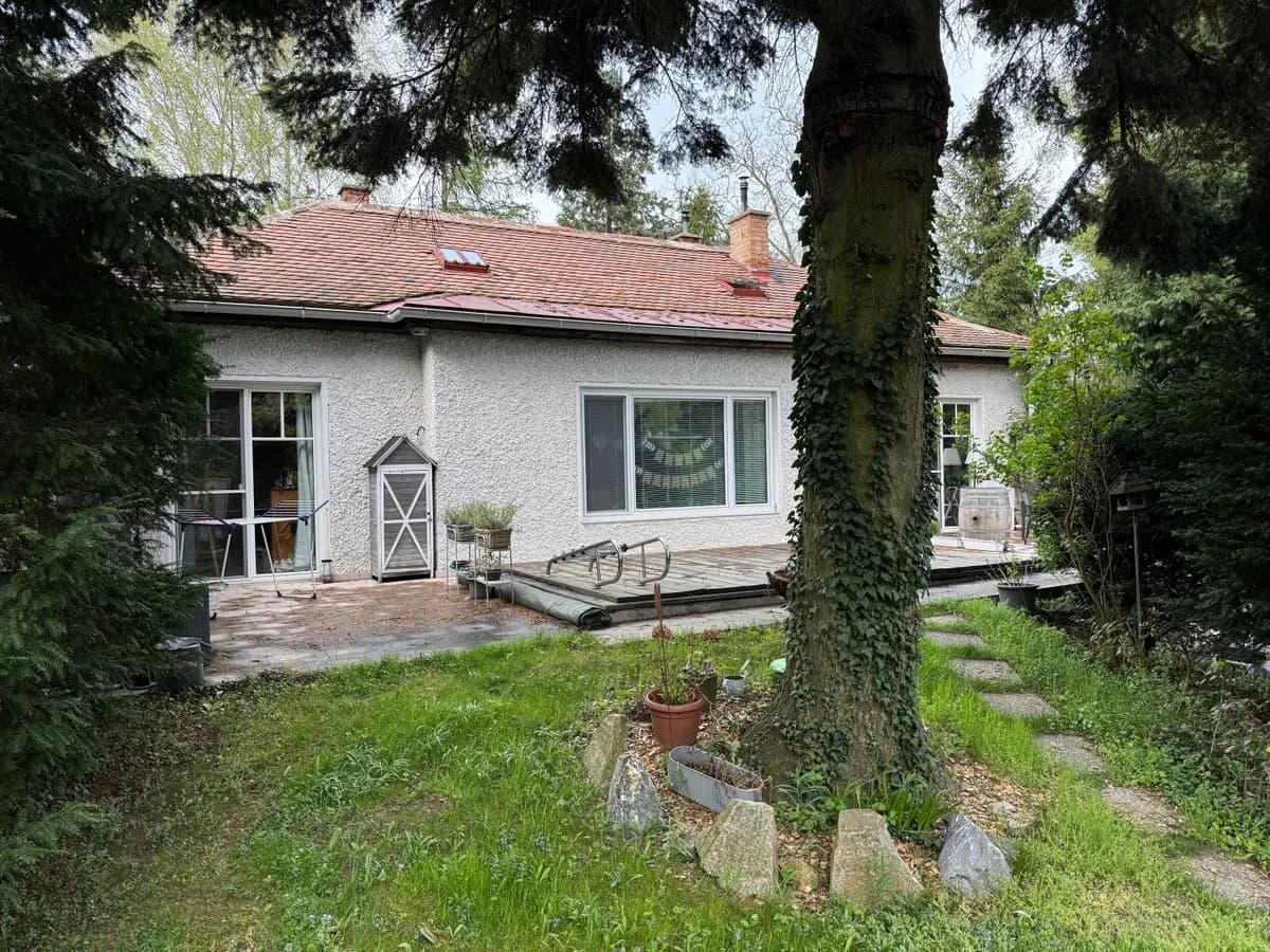 5-Zimmer-Haus mieten in Mödling – 109 m², € 1.964