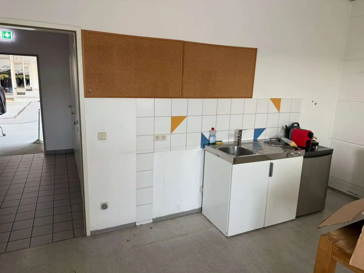 3-Zimmer-Gewerbeimmobilie mieten in Leibnitz – 856 m², € 12 – Bild 10 von 17