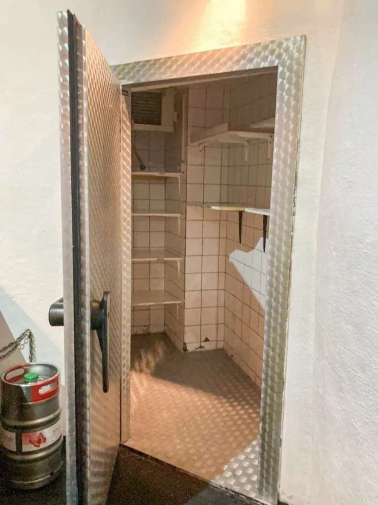 Gewerbeimmobilie mieten in Wiener Neustadt – 122 m², € 1.240 – Bild 7 von 8