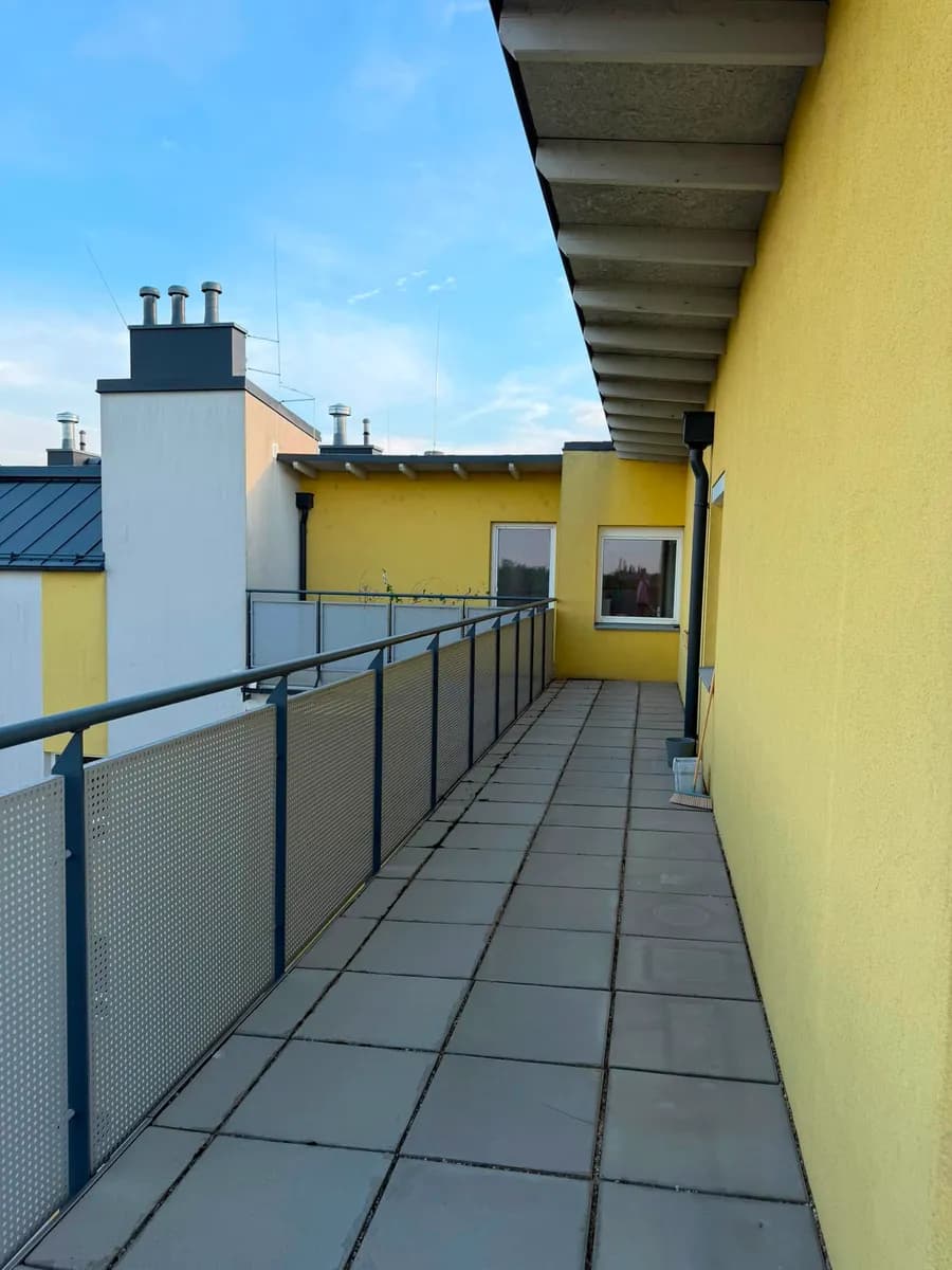 4-Zimmer-Wohnung mieten in Baden – 92 m², € 1.616 – Bild 3 von 12
