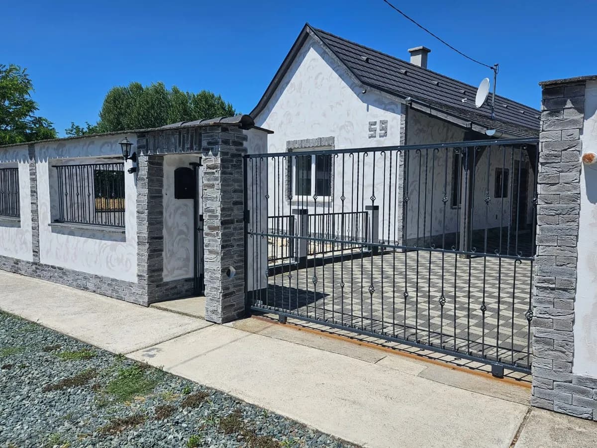 Haus kaufen in Österreich – 130 m², € 135.000