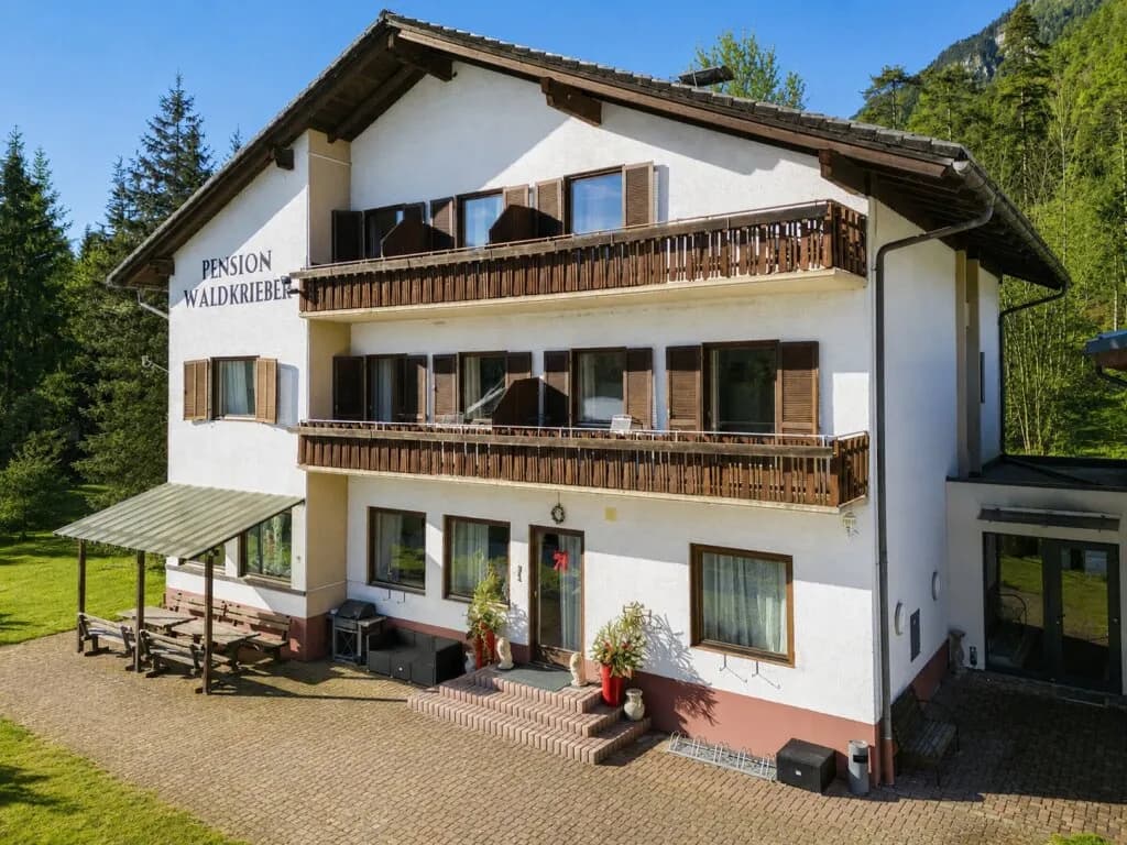Gewerbeimmobilie kaufen in Hermagor – 2 786 m² – Bild 2 von 18