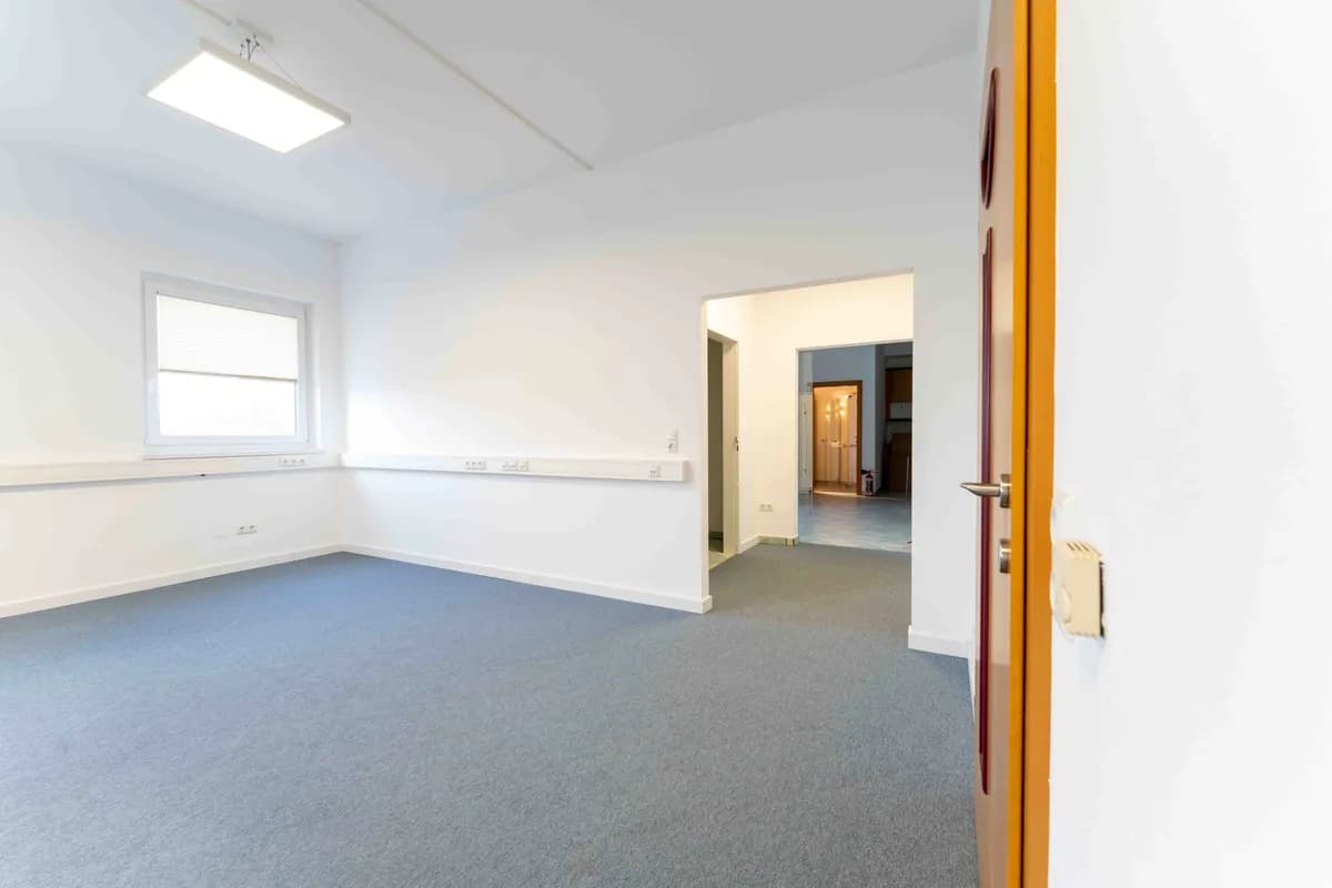 Gewerbeimmobilie mieten in Wels-Land – 63 m², € 1.574 – Bild 4 von 16