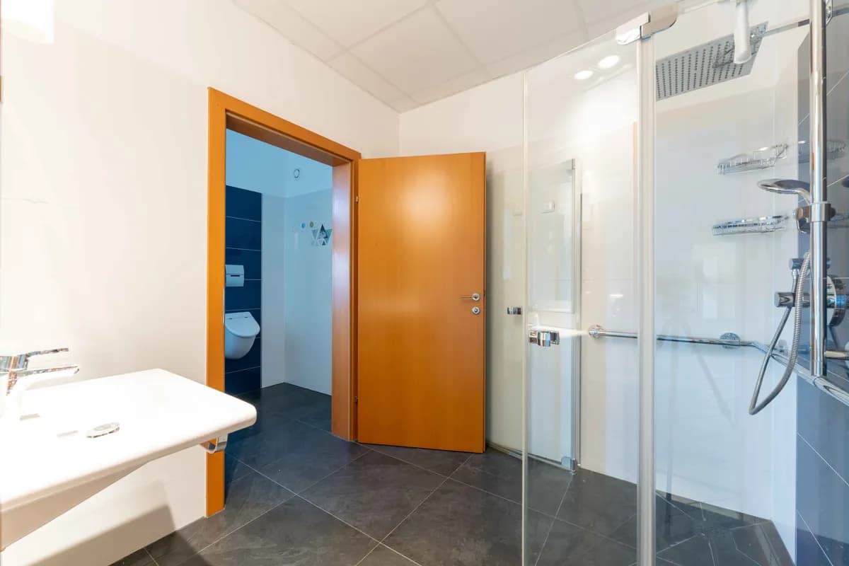 Gewerbeimmobilie mieten in Wels-Land – 63 m², € 1.574 – Bild 12 von 16