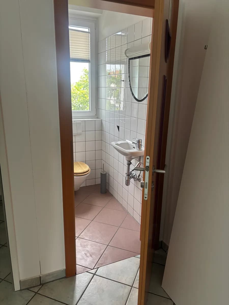 Gewerbeimmobilie mieten in Wels-Land – 63 m², € 1.574 – Bild 15 von 16