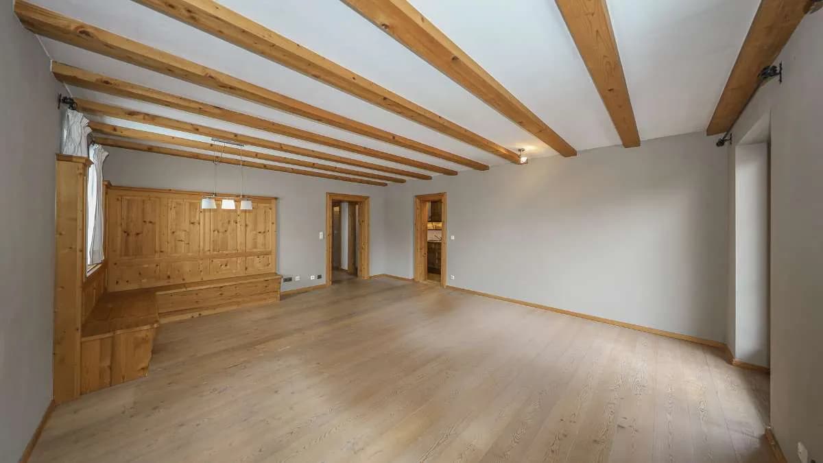 3-Zimmer-Wohnung mieten in Kitzbühel – 75 m², € 2.110 – Bild 2 von 12