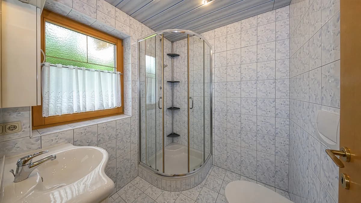 5-Zimmer-Haus kaufen in Kitzbühel – 157 m², € 820.000 – Bild 11 von 21