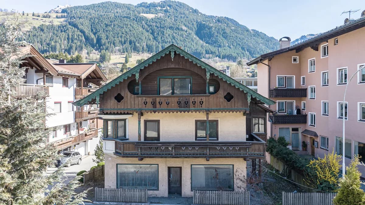 11-Zimmer-Gewerbeimmobilie kaufen in Kitzbühel – 246 m², € 990.000 – Bild 2 von 13