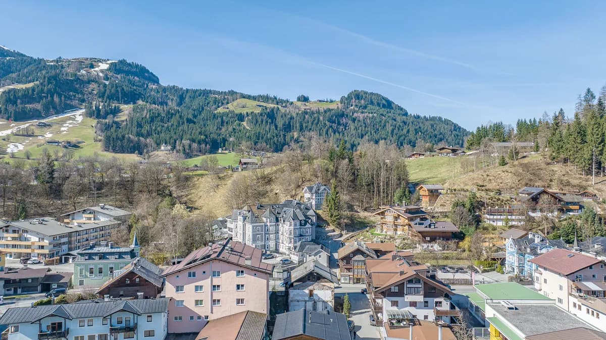 11-Zimmer-Gewerbeimmobilie kaufen in Kitzbühel – 246 m², € 990.000 – Bild 13 von 13