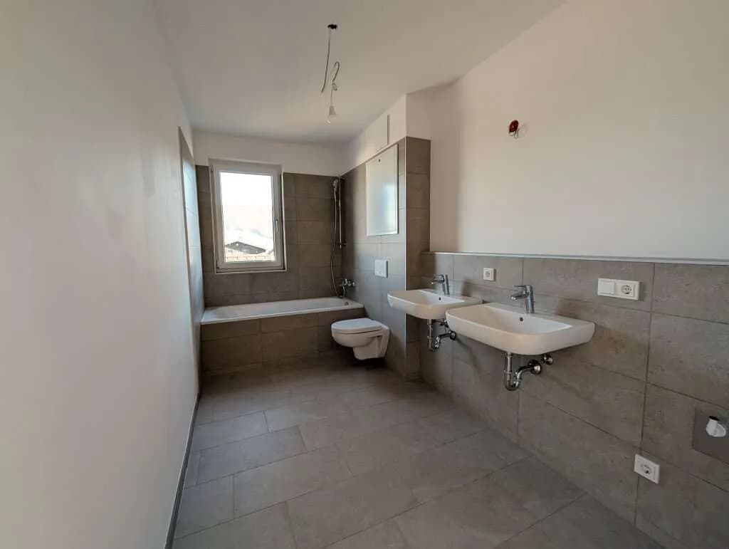 4-Zimmer-Wohnung mieten in Salzburg-Umgebung – 140 m², € 3.113 – Bild 12 von 17