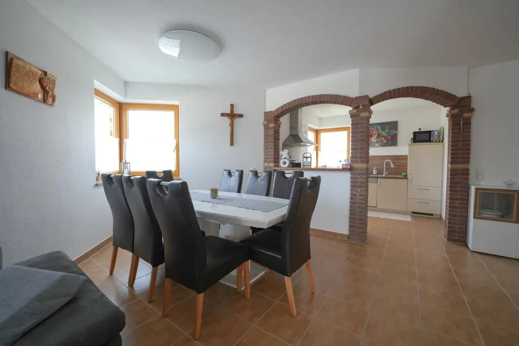 5-Zimmer-Gewerbeimmobilie kaufen in Wels – 184 m², € 698.000 – Bild 5 von 25