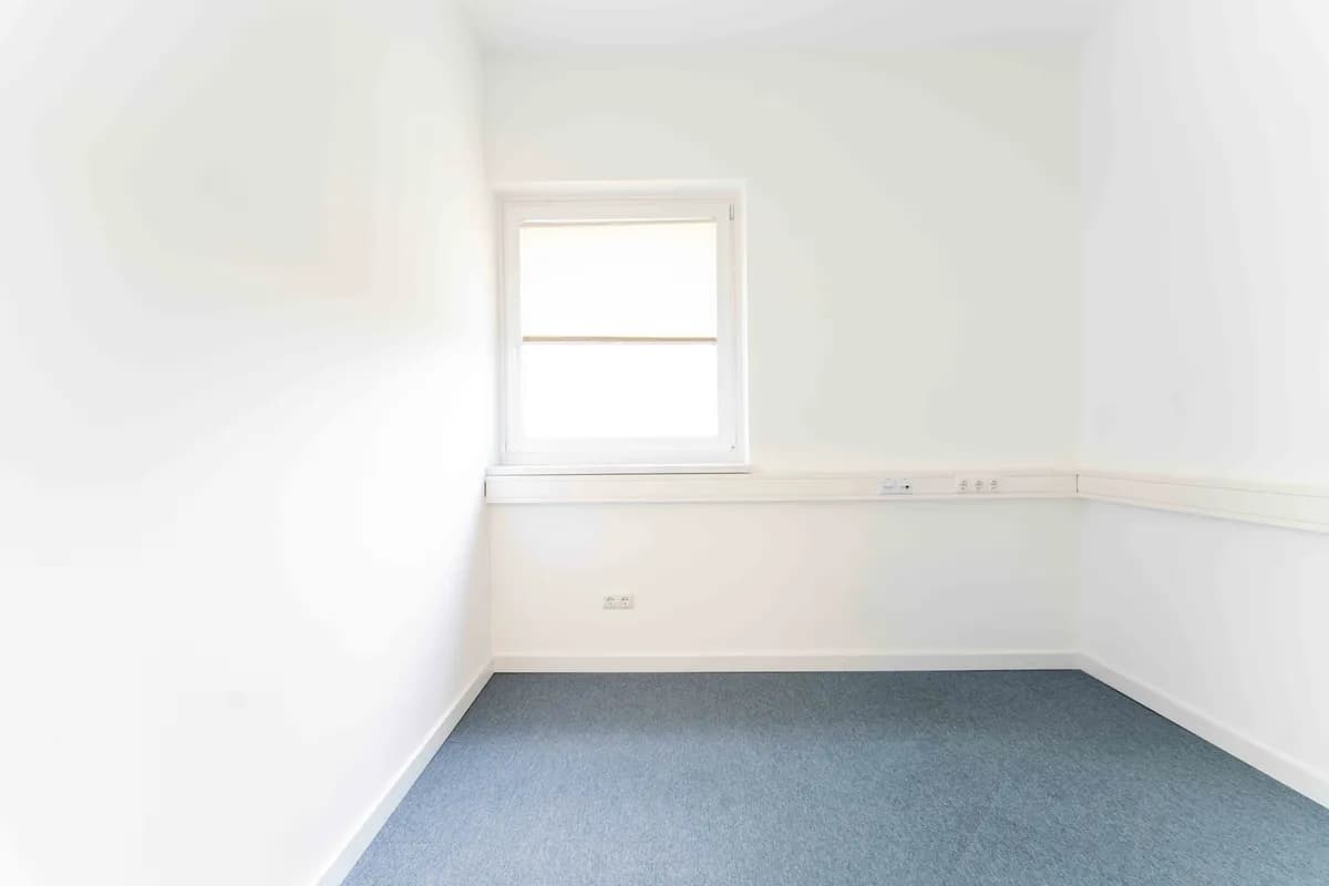 Gewerbeimmobilie mieten in Wels-Land – 16 m², € 357 – Bild 4 von 12