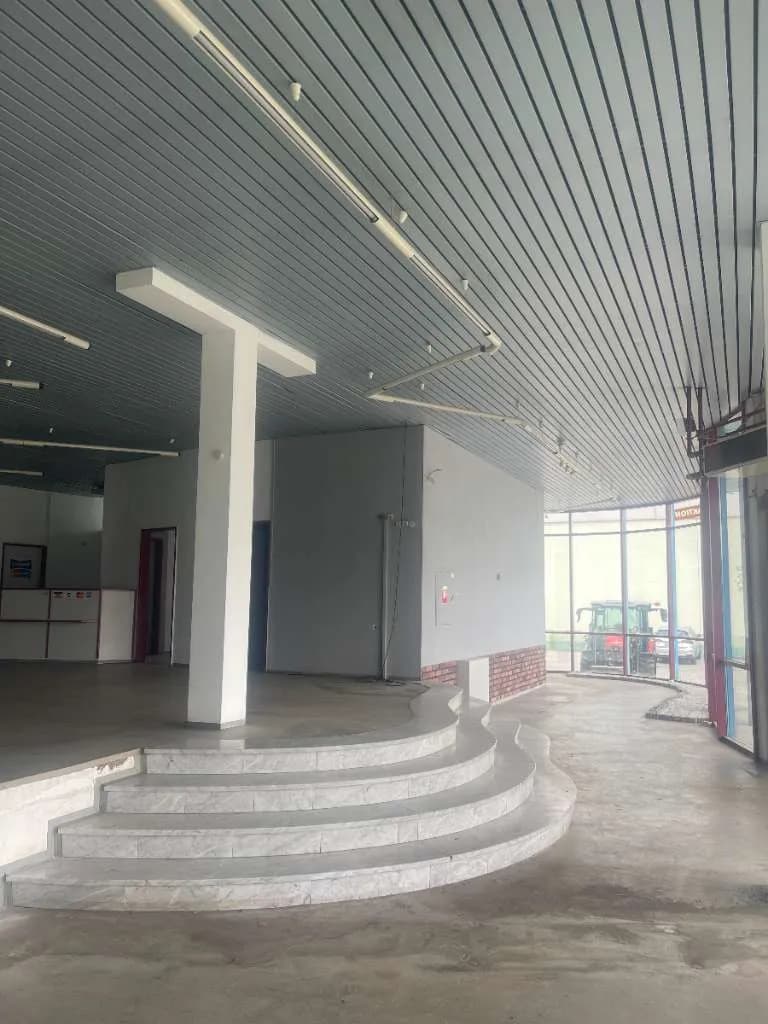 Gewerbeimmobilie mieten in Villach – 353 m², € 5 – Bild 4 von 5