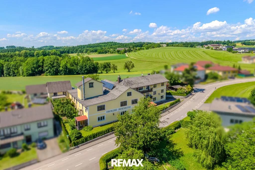 7-Zimmer-Haus kaufen in Perg – 900 m²