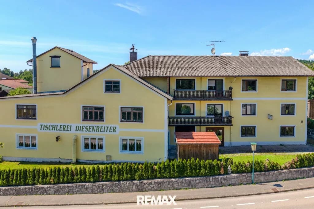 7-Zimmer-Haus kaufen in Perg – 900 m² – Bild 2 von 11