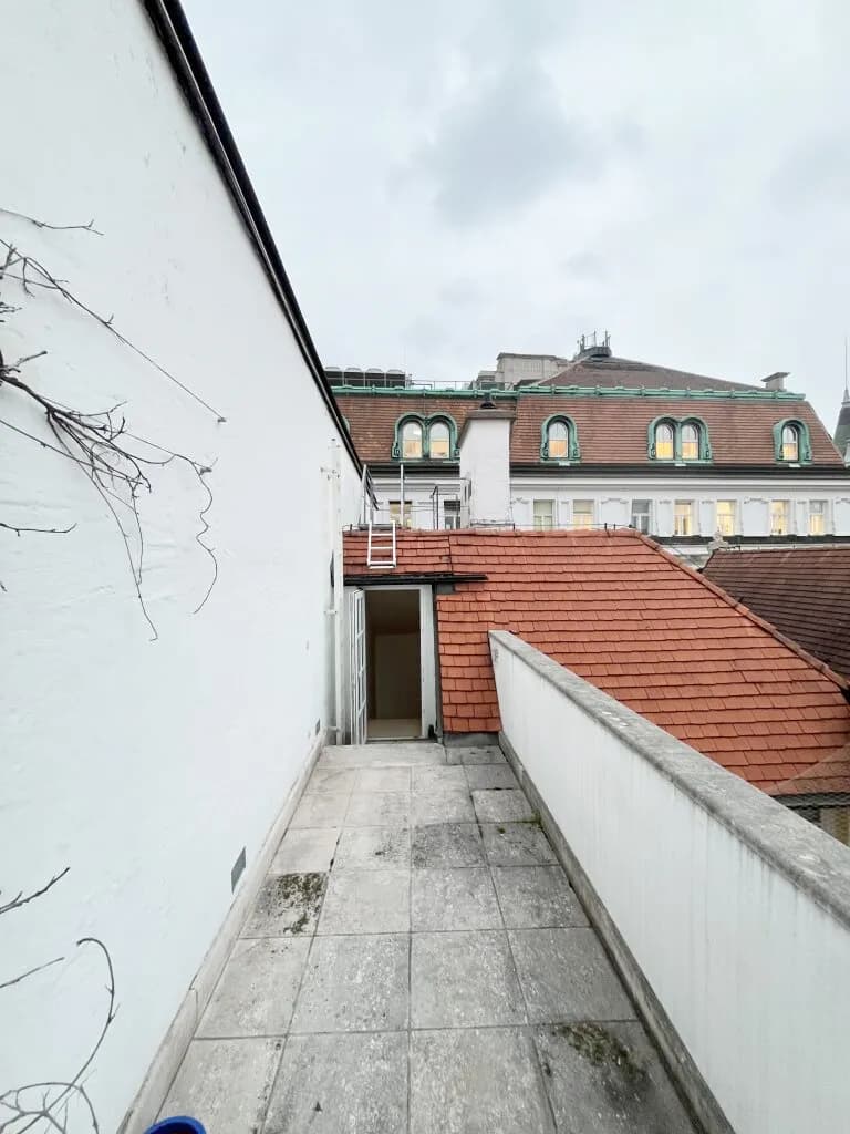 5-Zimmer-Wohnung mieten in Wien – 255,48 m², € 6.401 – Bild 10 von 23