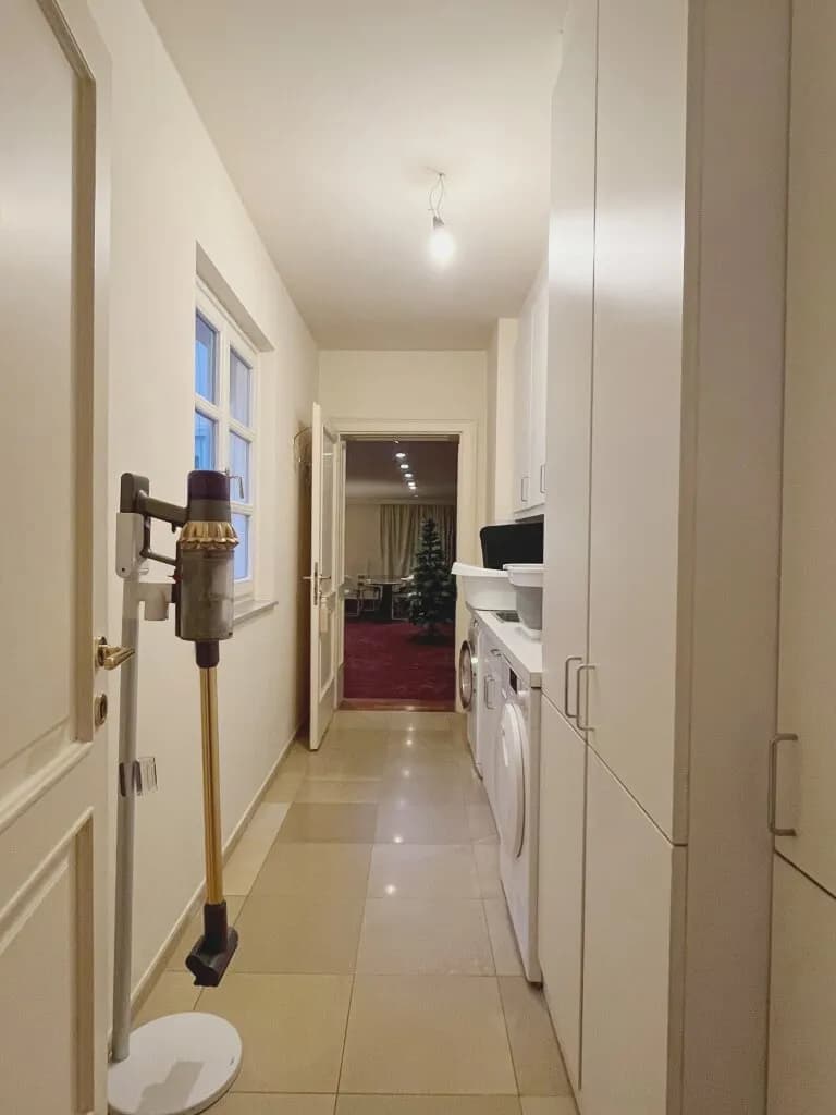 5-Zimmer-Wohnung mieten in Wien – 255,48 m², € 6.401 – Bild 14 von 23