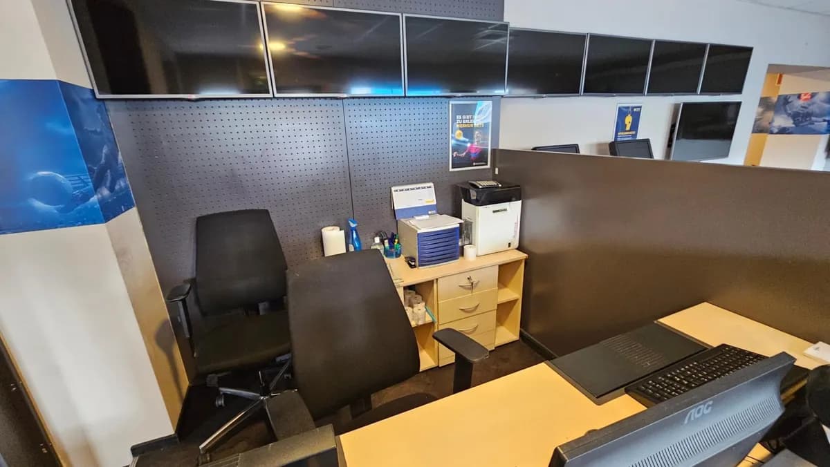 Gewerbeimmobilie mieten in Steyr – 175 m², € 2.900 – Bild 9 von 12