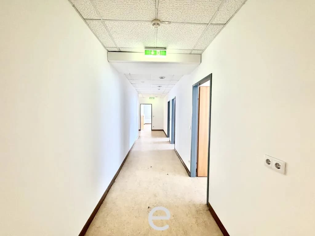 Gewerbeimmobilie mieten in Wien – 61 m², € 889 – Bild 18 von 27