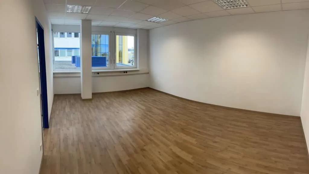 2-Zimmer-Gewerbeimmobilie mieten in Baden – 66 m², € 857 – Bild 4 von 5