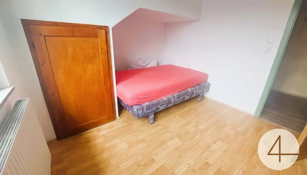 Haus kaufen in Zwettl – 240 m², € 136.000 – Bild 4 von 13