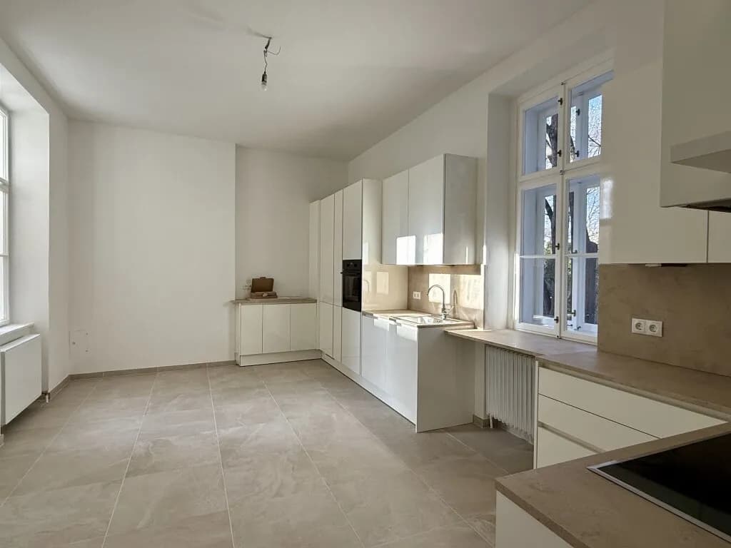 6-Zimmer-Wohnung mieten in Wien – 234 m², € 4.900 – Bild 8 von 19