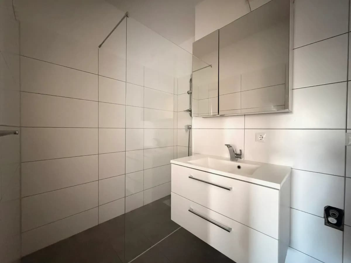 2-Zimmer-Wohnung mieten in Linz Land – 62 m², € 640 – Bild 3 von 7