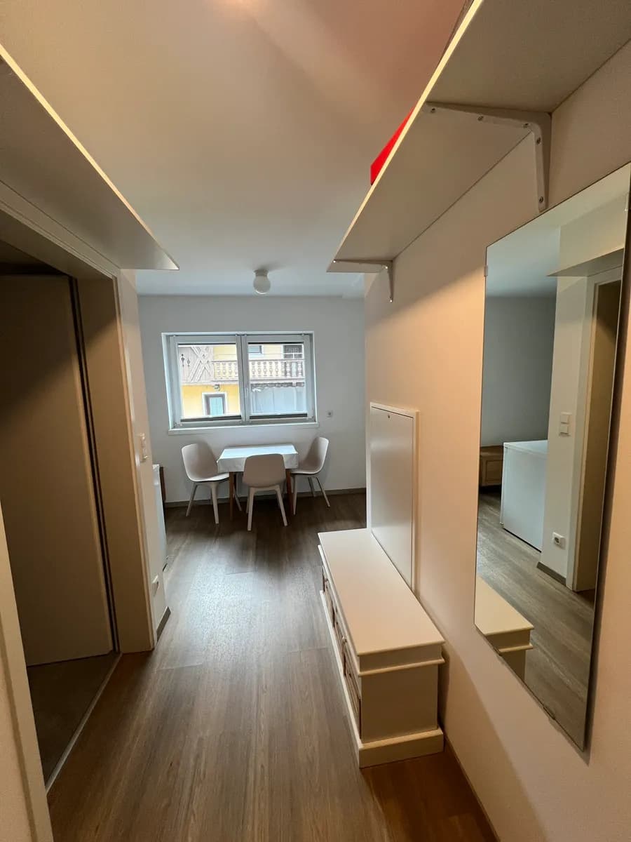 1-Zimmer-Wohnung mieten in Schwaz – 36 m², € 850 – Bild 2 von 14