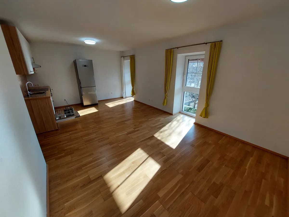 Wohnung mieten in Linz Land – 50 m², € 740 – Bild 2 von 4