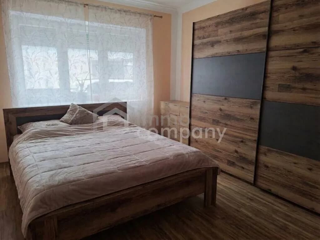 6-Zimmer-Haus kaufen in Neunkirchen – 240 m², € 580.000 – Bild 4 von 14