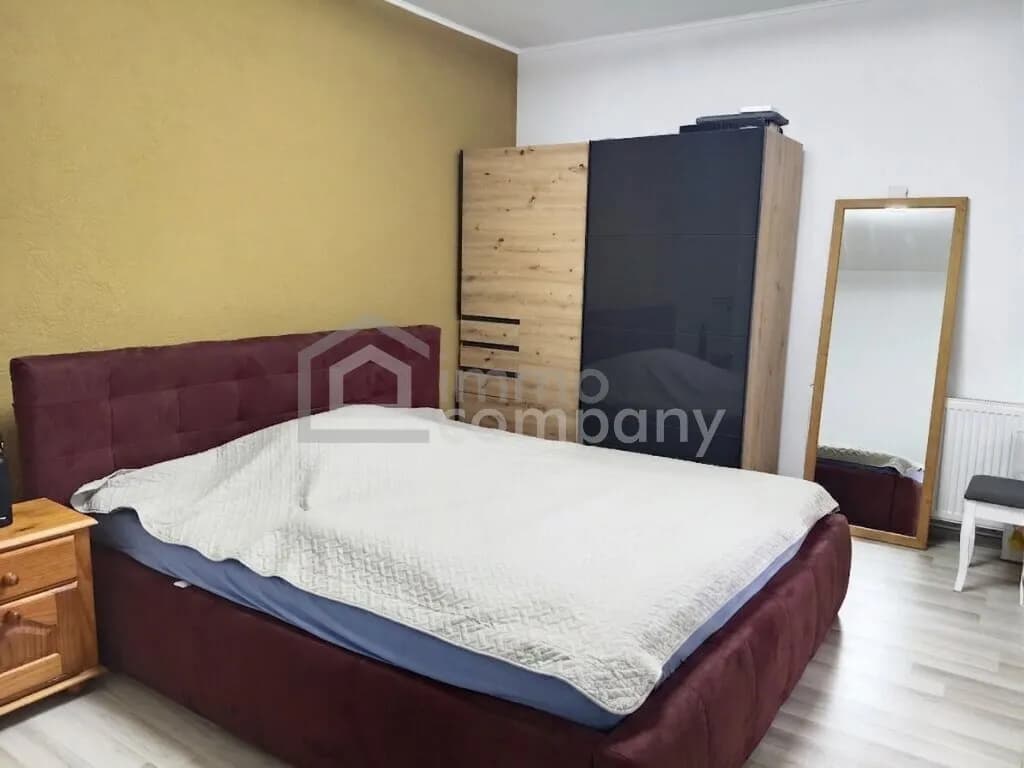 6-Zimmer-Haus kaufen in Neunkirchen – 240 m², € 580.000 – Bild 6 von 14