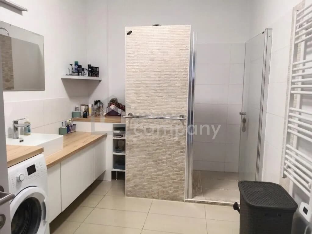 6-Zimmer-Haus kaufen in Neunkirchen – 240 m², € 580.000 – Bild 9 von 14