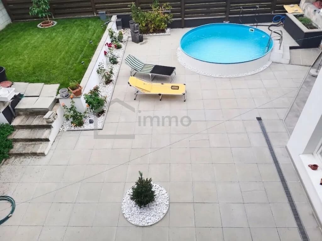 6-Zimmer-Haus kaufen in Neunkirchen – 240 m², € 580.000 – Bild 12 von 14