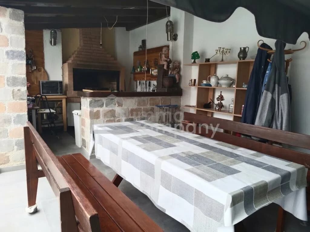 6-Zimmer-Haus kaufen in Neunkirchen – 240 m², € 580.000 – Bild 13 von 14