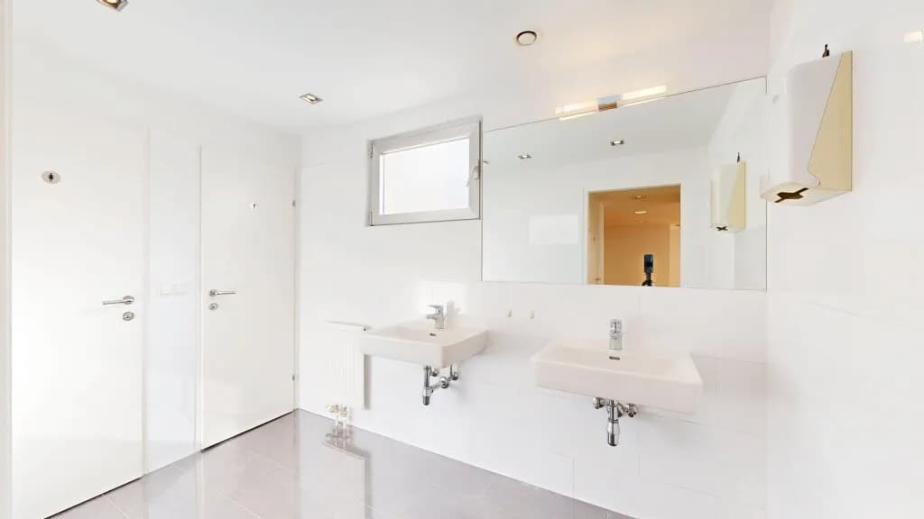 3-Zimmer-Gewerbeimmobilie mieten in Wien – 112 m², € 2.135 – Bild 23 von 32