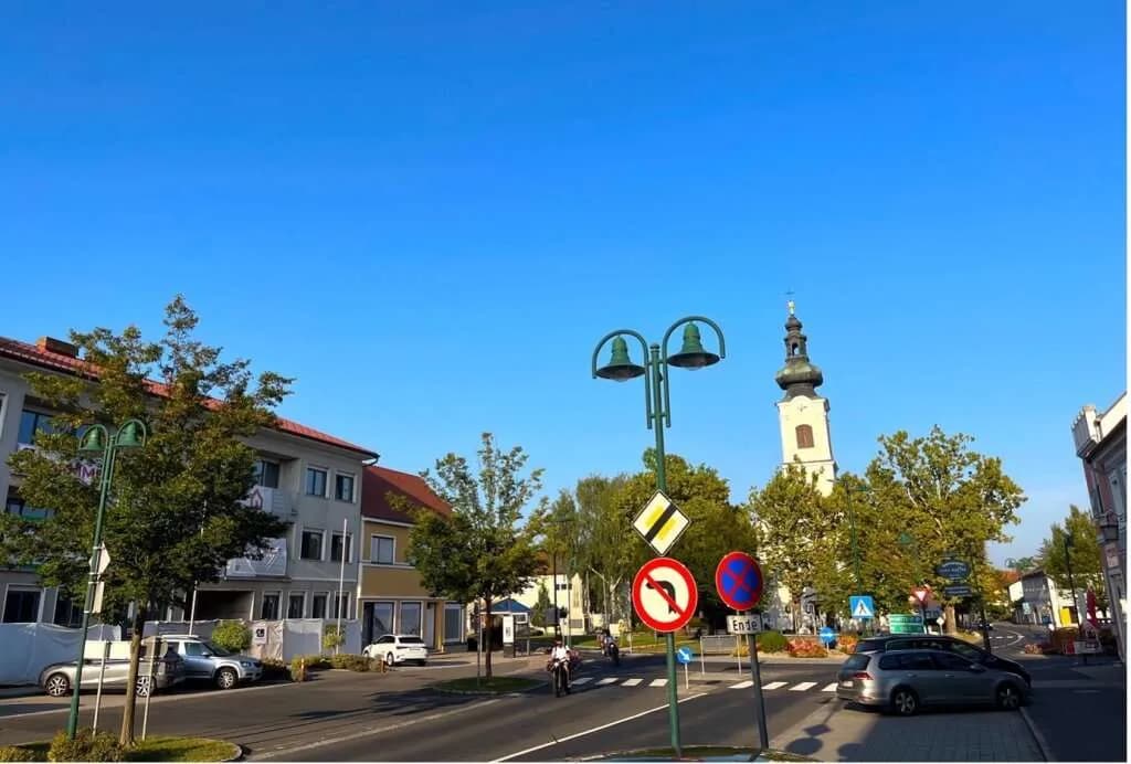 Gewerbeimmobilie mieten in Jennersdorf – 302 m², € 2.940 – Bild 4 von 10
