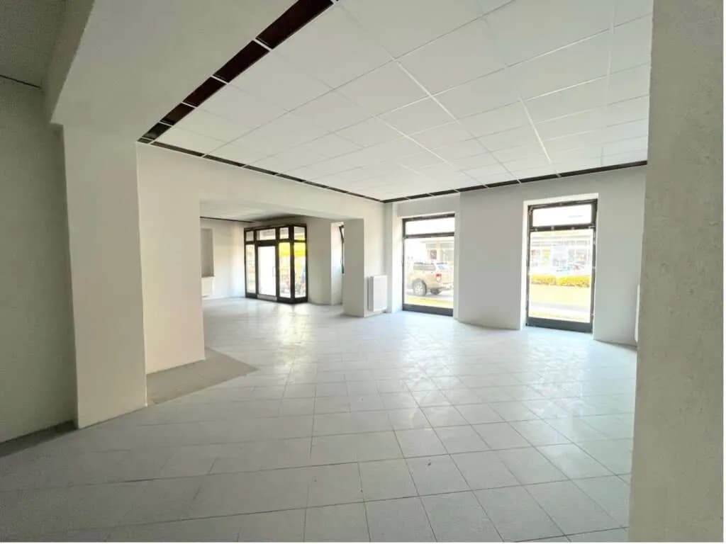 Gewerbeimmobilie mieten in Jennersdorf – 302 m², € 2.940 – Bild 6 von 10