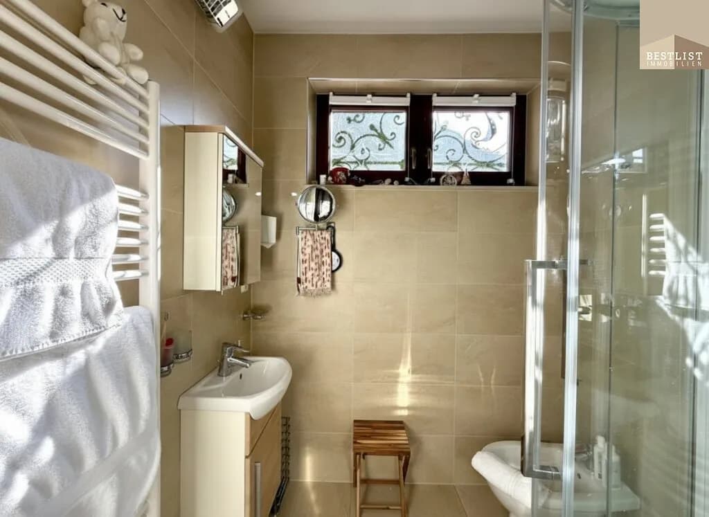 6-Zimmer-Haus kaufen in Baden – 209 m², € 1.200.000 – Bild 20 von 28