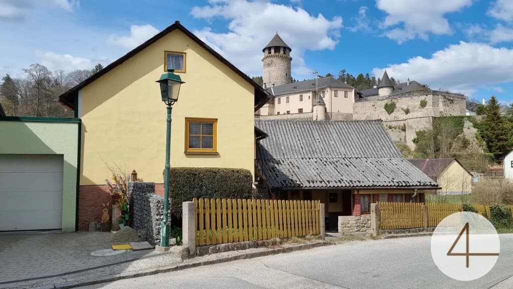 5-Zimmer-Haus kaufen in Gmünd – 306 m², € 99.000 – Bild 4 von 12
