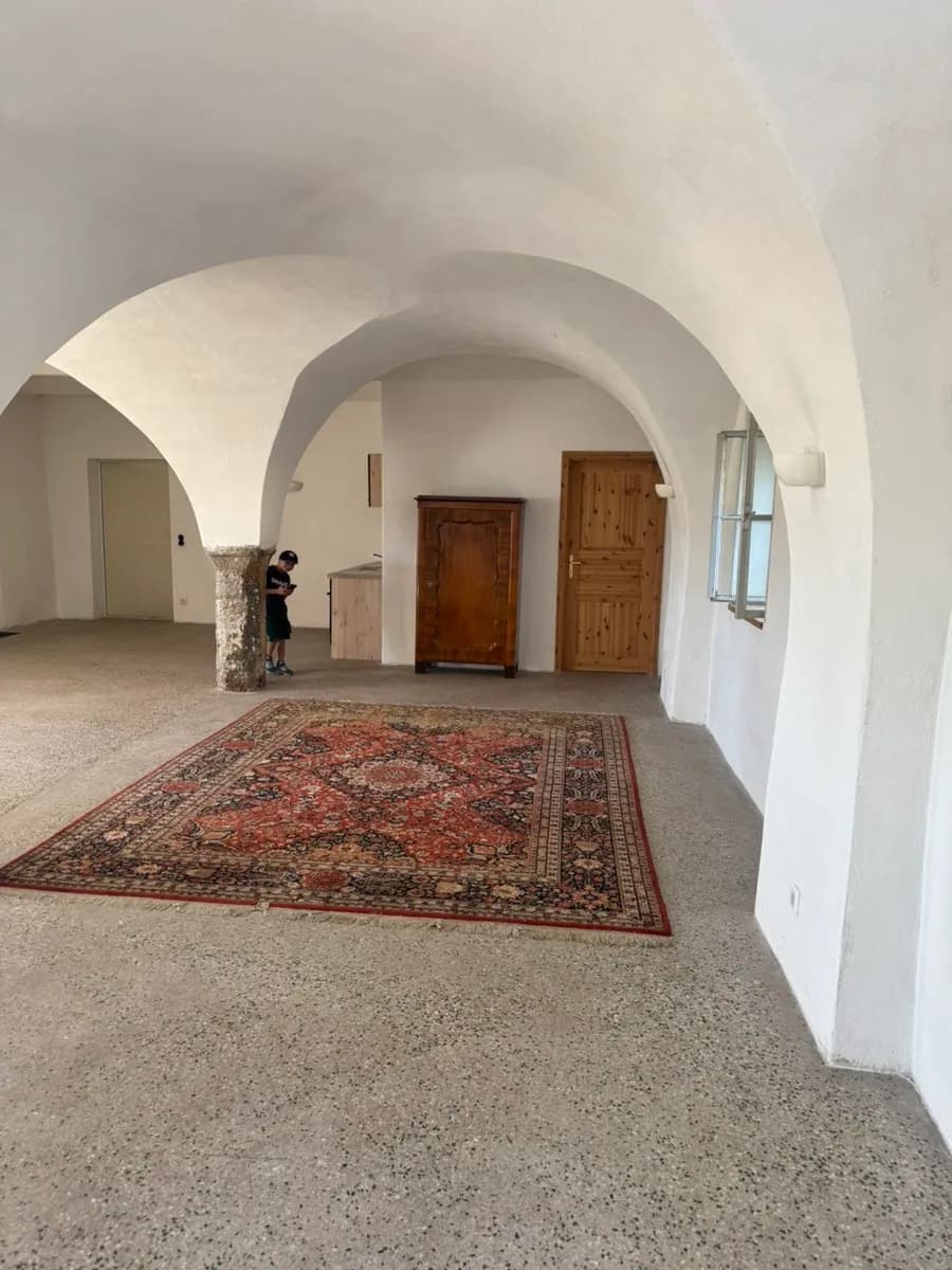 1-Zimmer-Wohnung mieten in Gmunden – 90 m², € 550 – Bild 2 von 7