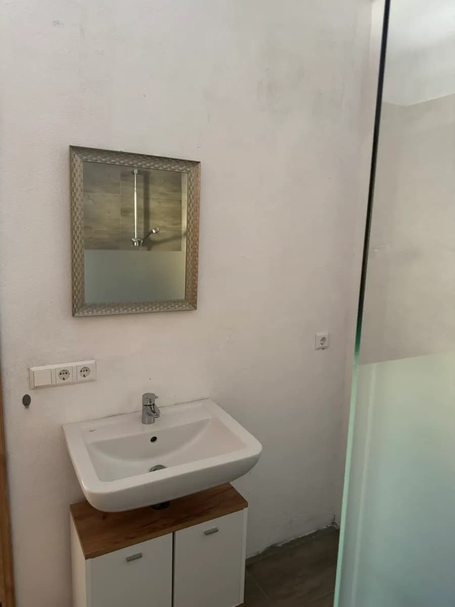 1-Zimmer-Wohnung mieten in Gmunden – 90 m², € 550 – Bild 6 von 7
