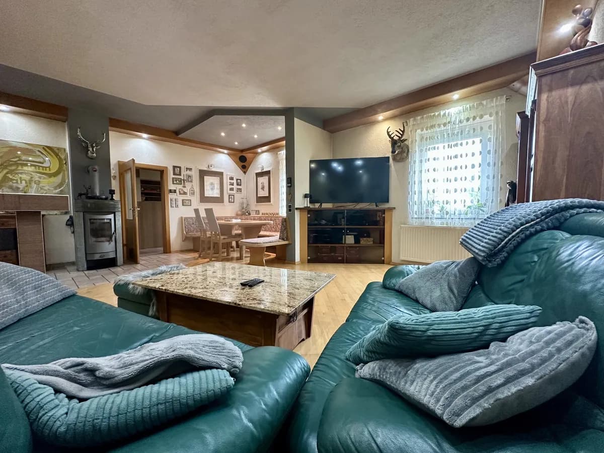 4-Zimmer-Gewerbeimmobilie kaufen in Baden – 147 m², € 599.000 – Bild 3 von 46