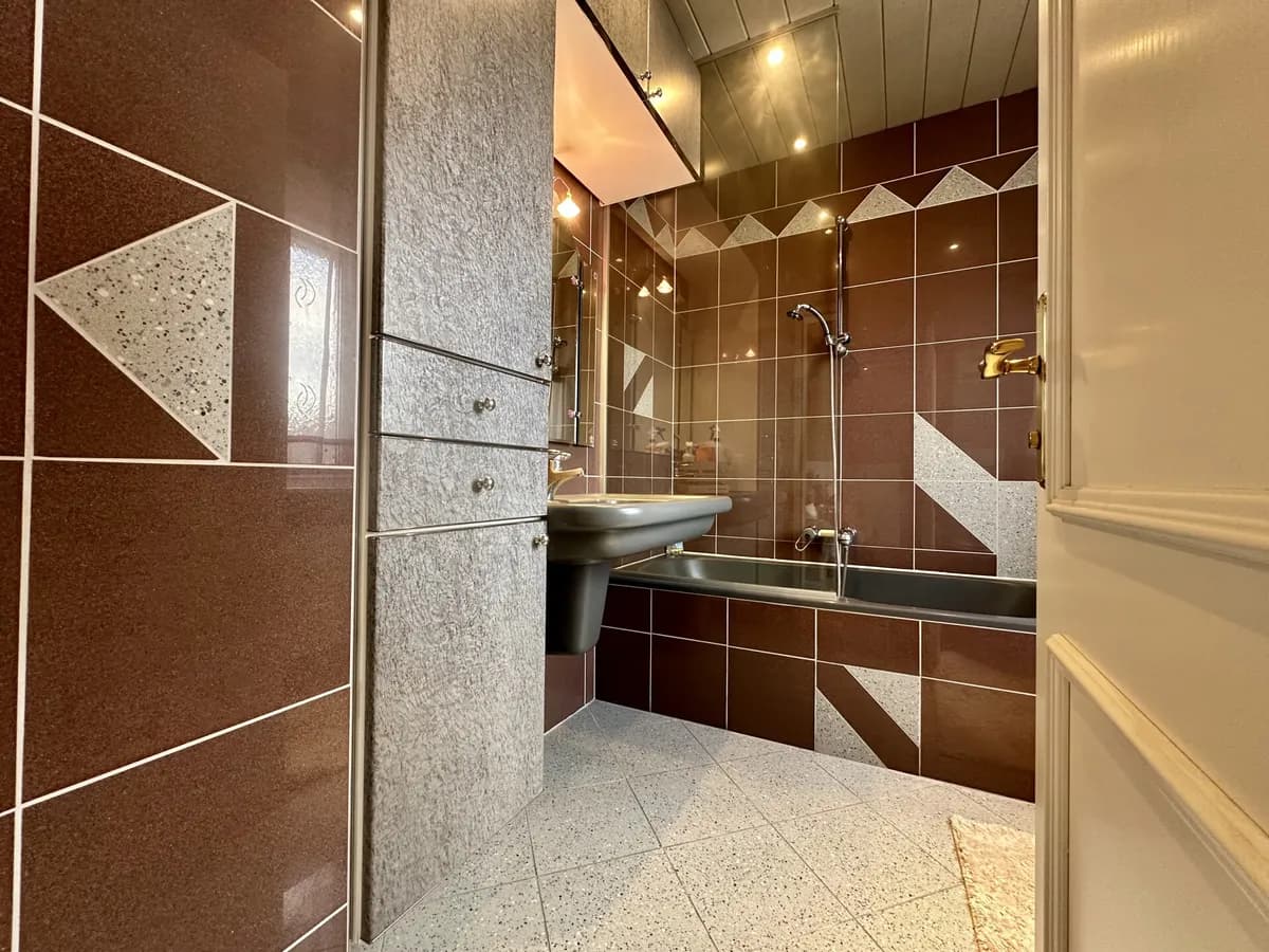 4-Zimmer-Gewerbeimmobilie kaufen in Baden – 147 m², € 599.000 – Bild 17 von 46