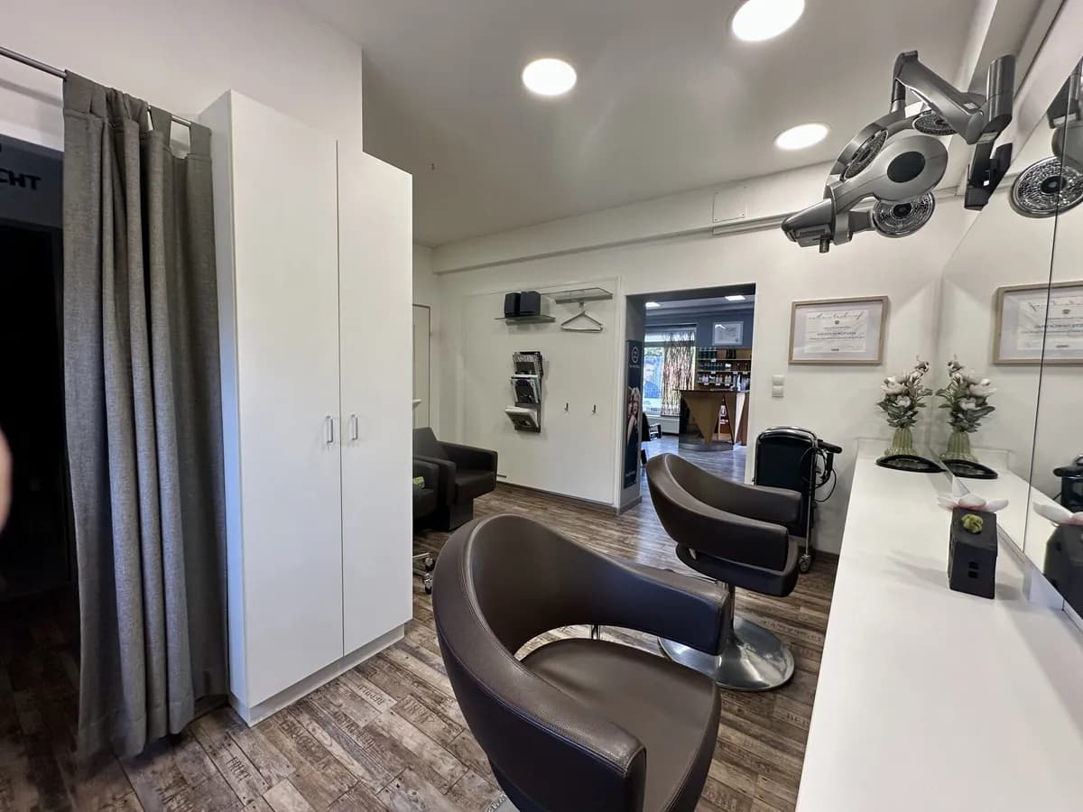4-Zimmer-Gewerbeimmobilie kaufen in Baden – 147 m², € 599.000 – Bild 29 von 46