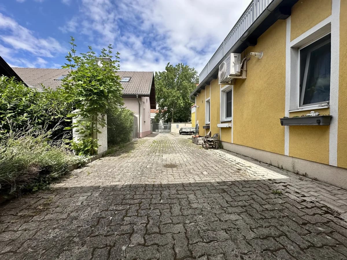 4-Zimmer-Gewerbeimmobilie kaufen in Baden – 147 m², € 599.000 – Bild 40 von 46
